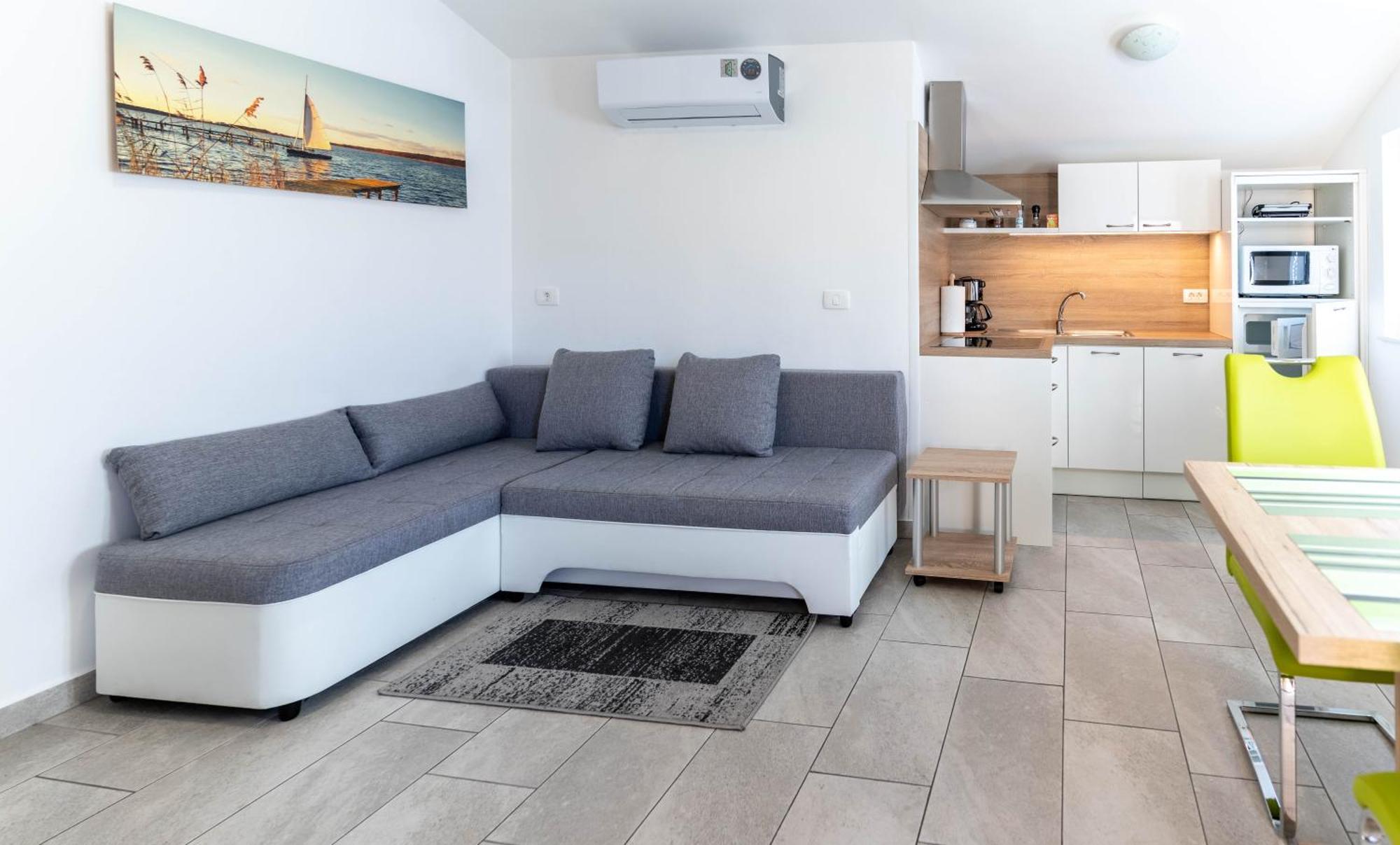 Apartmaji Ema Копер Екстер'єр фото