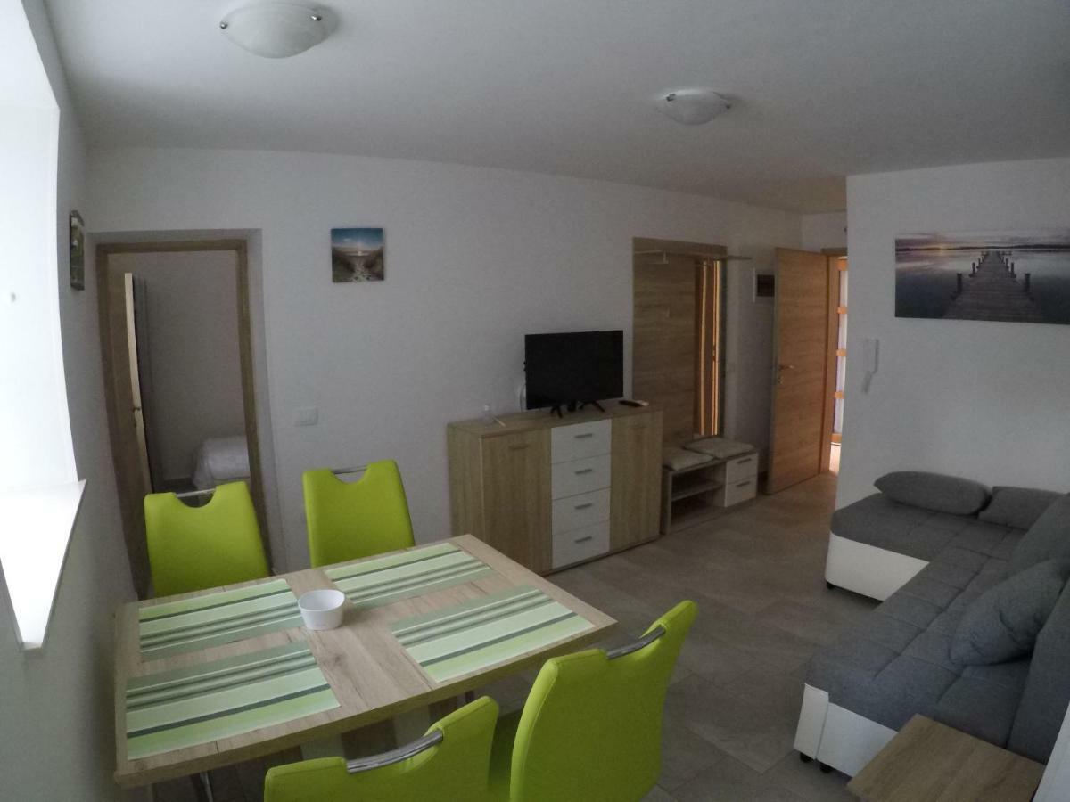 Apartmaji Ema Копер Екстер'єр фото