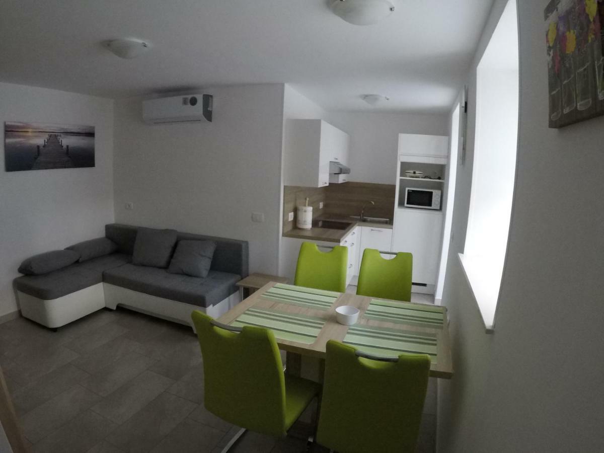 Apartmaji Ema Копер Екстер'єр фото